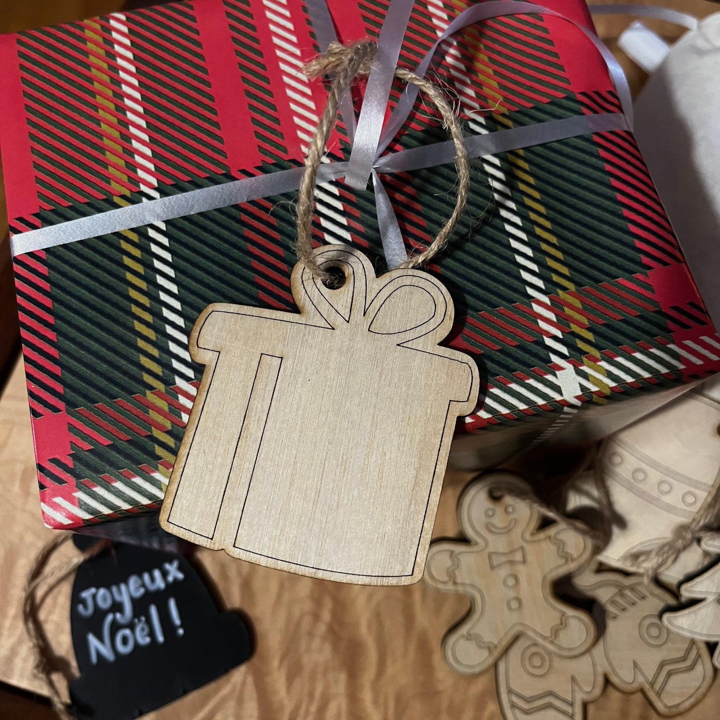 Étiquettes pour cadeaux réutilisables